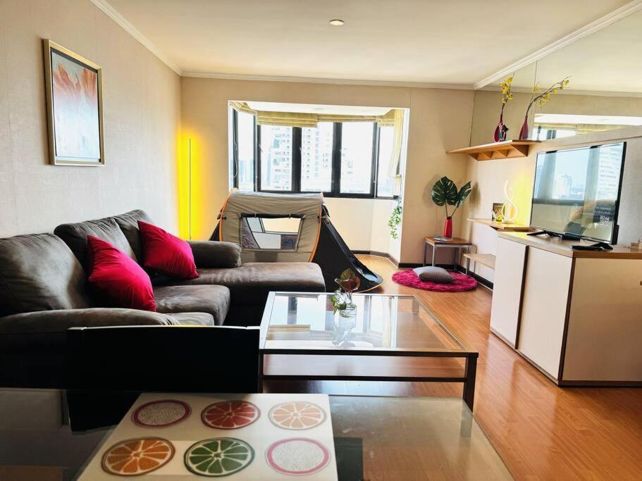 Apartment Cozy In Night Life Area In Downtown *