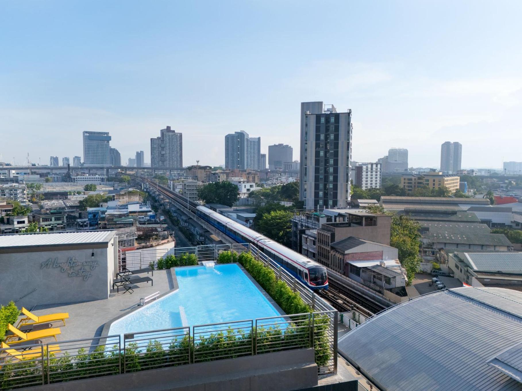 Lumen Udomsuk Station Hotell Bangkok
