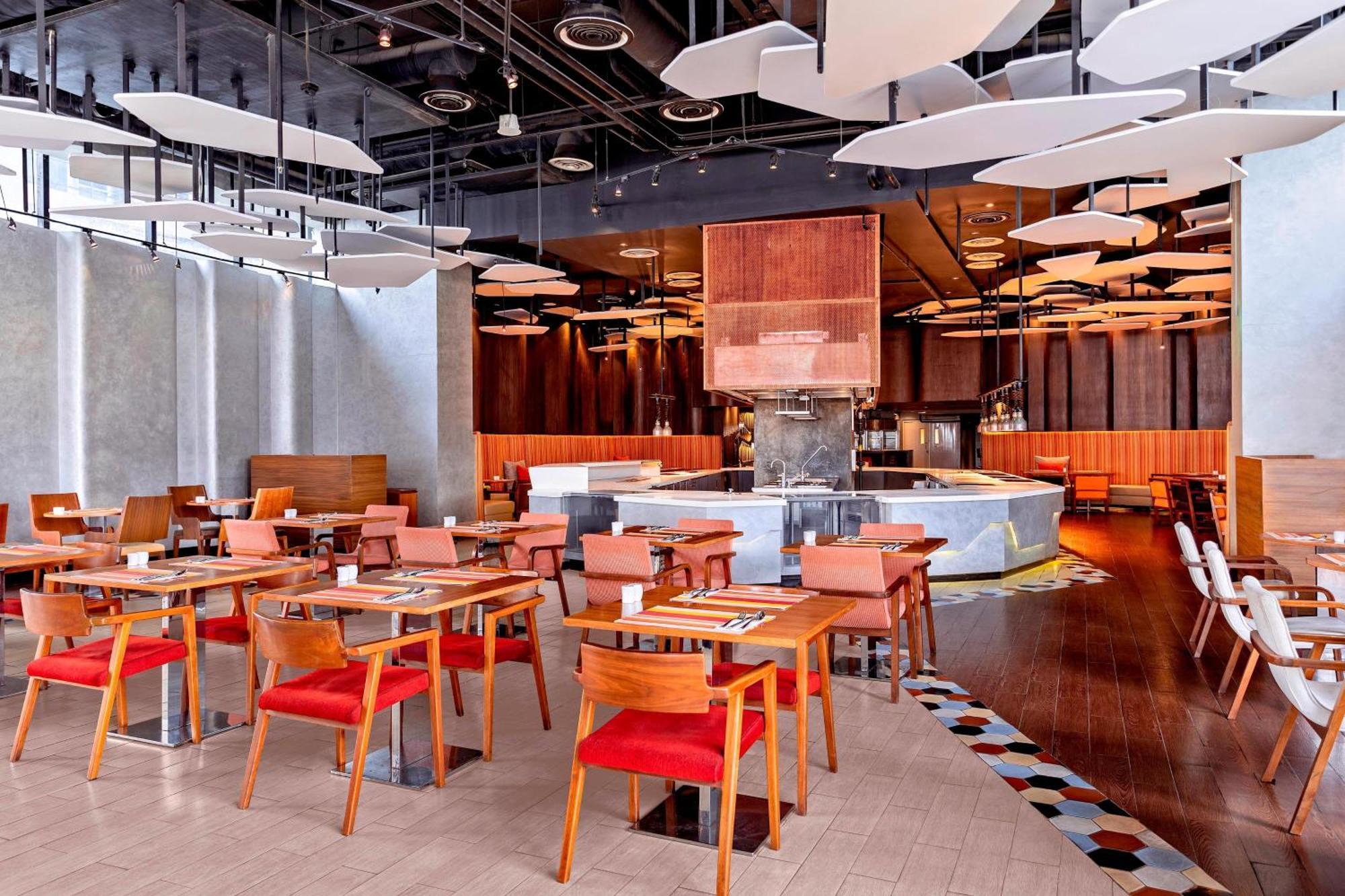 Hotell Aloft - Sukhumvit 11 4*