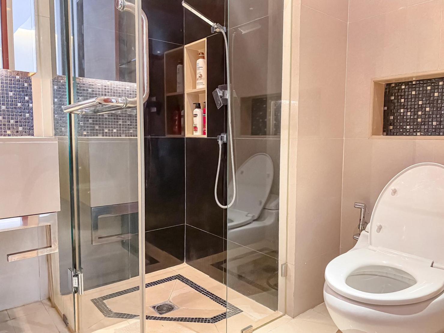 Grand Modern 2br - Ultra Fast Wifi - Phrom Phong Căn hộ