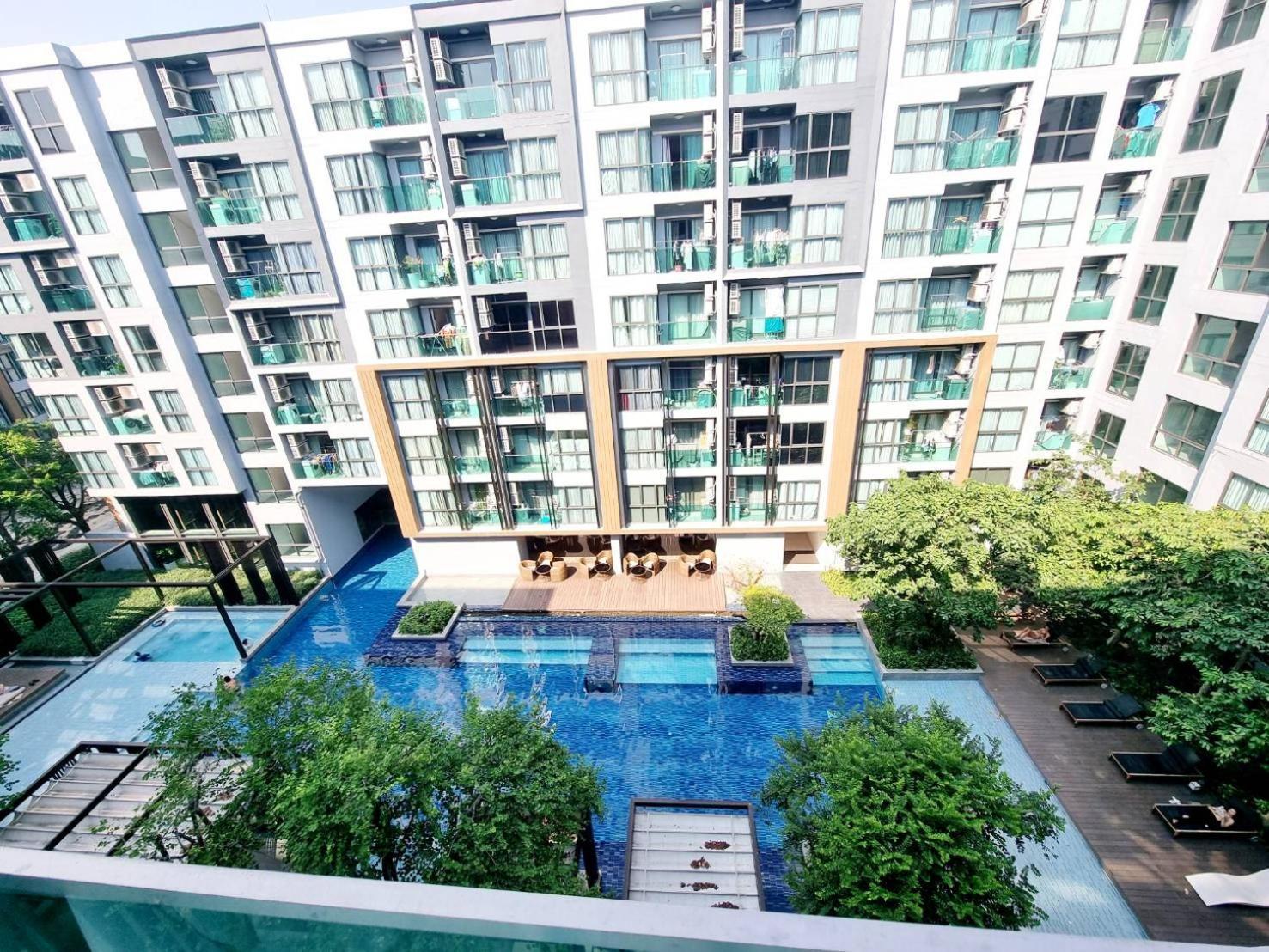 1 ห้องนอน ใกล้บีทีเอสอ่อนนุช สายสีเขียว ที่นอนking Size วิวสระว่ายน้ำ