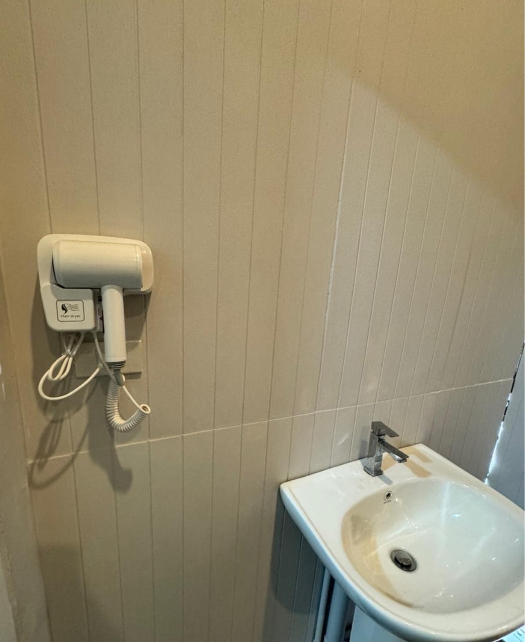 Hotell De Lux