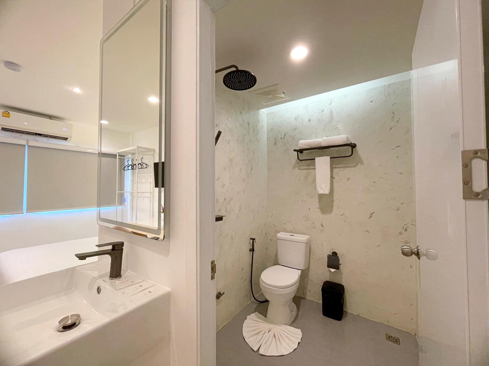 Appart hôtel Arawana Express Sukhumvit 22 *