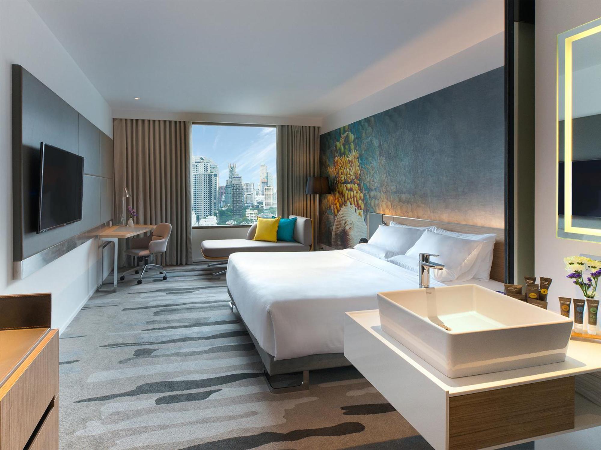 Hotel Novotel Sukhumvit 4 4*