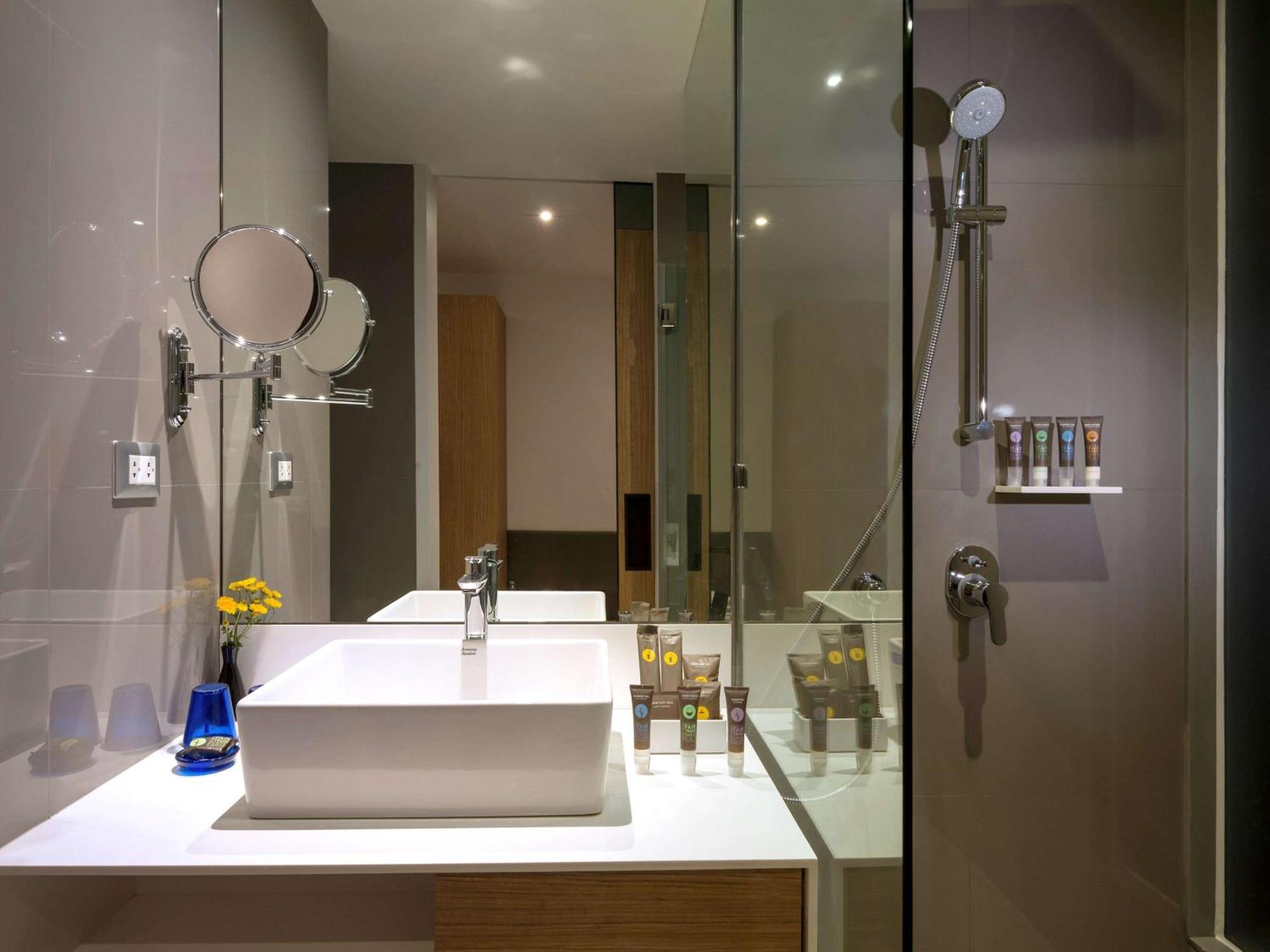 Novotel Sukhumvit 4 4*