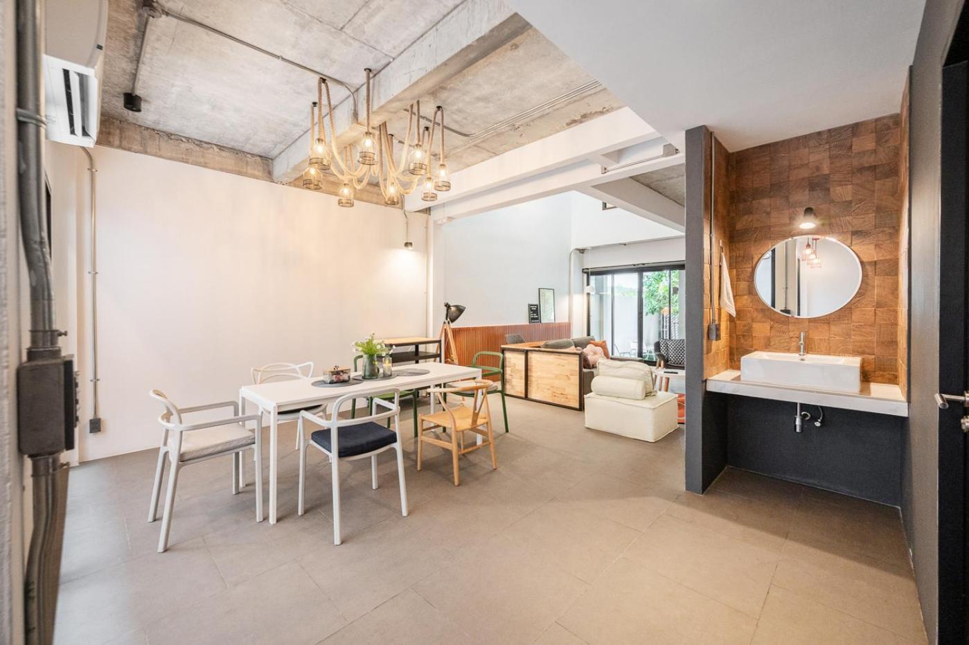 Сasa de vacaciones The Mellow At Phrom Phong Bangkok