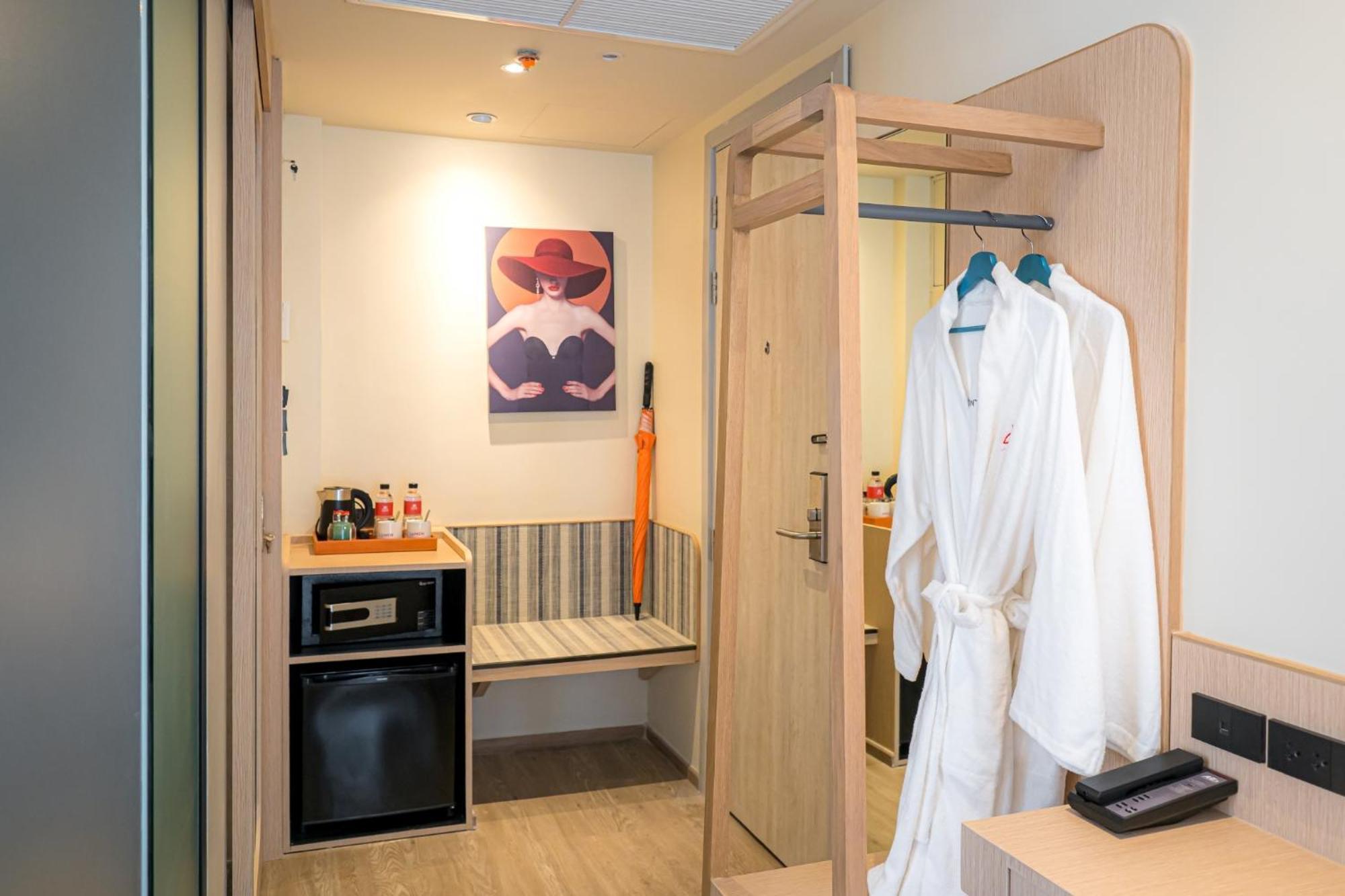 Hotell Lumen Udomsuk Station Bangkok