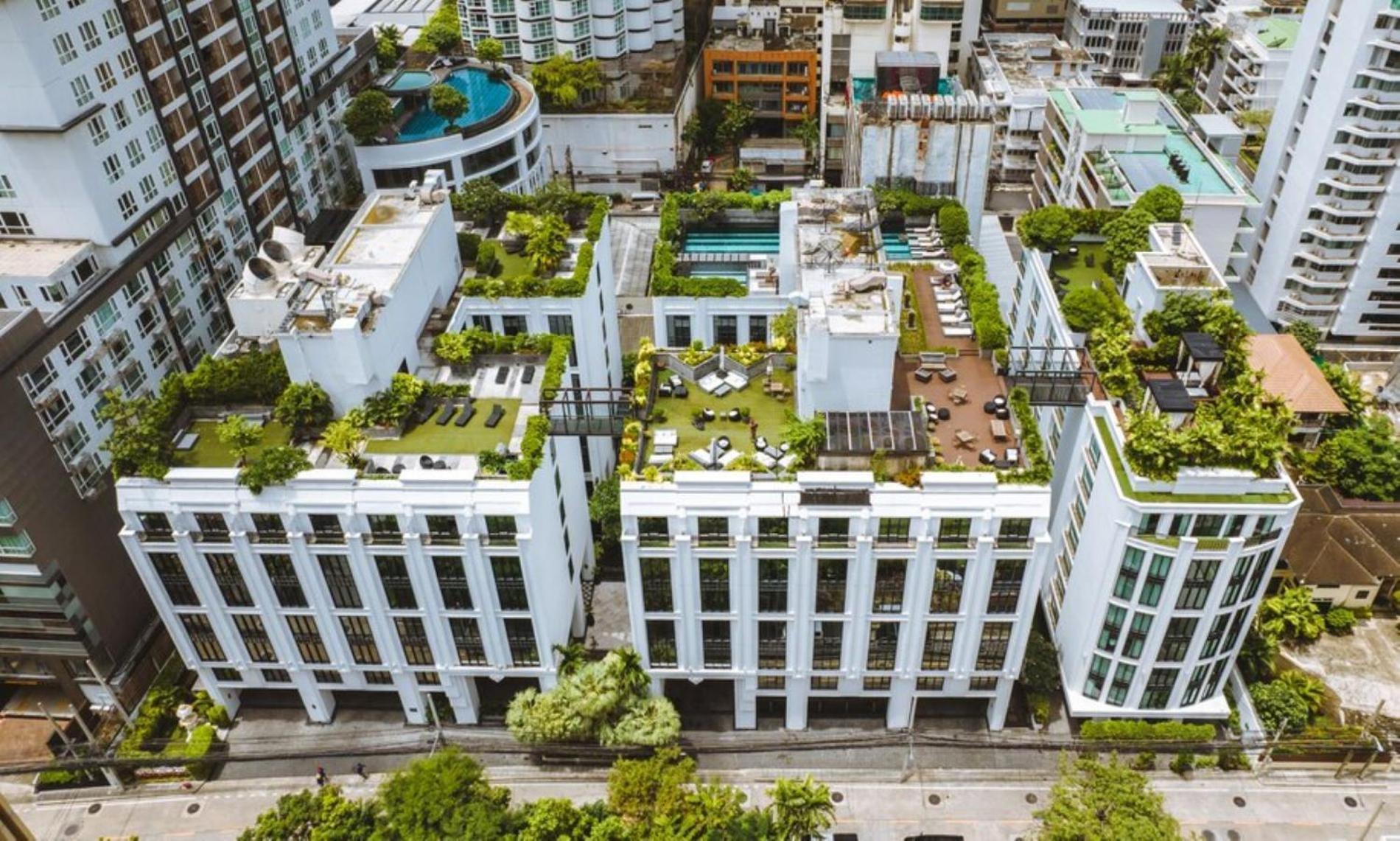 Mövenpick Sukhumvit 15 - Sha Hotel 5*