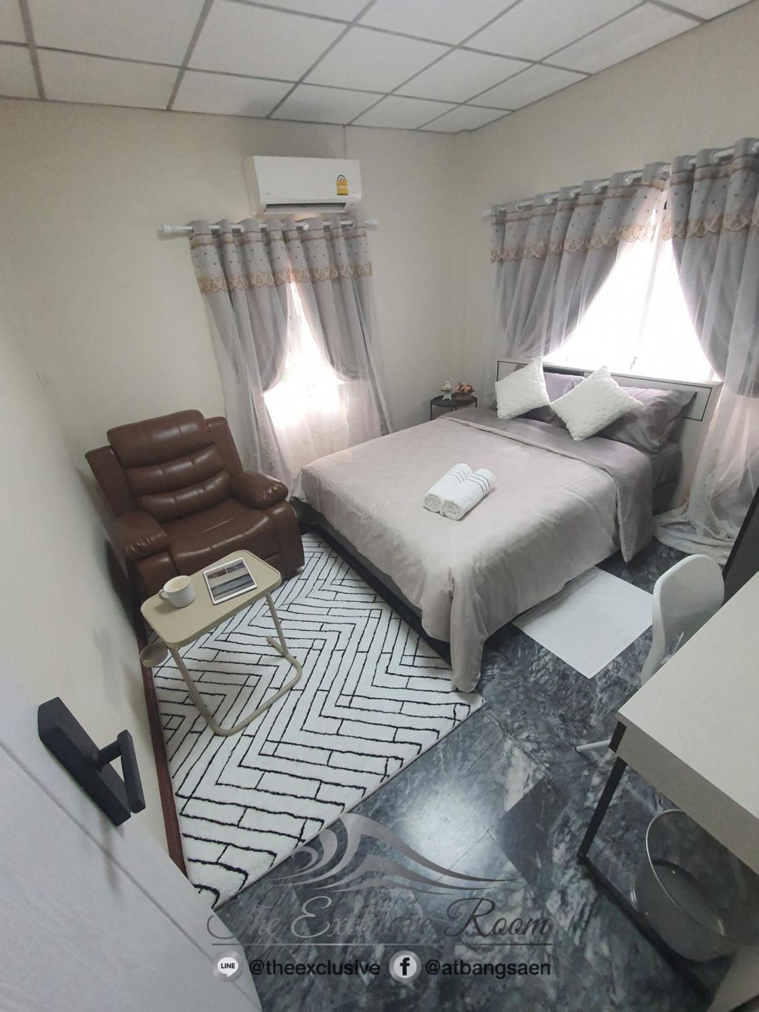 3 Bedroom Cozy Skytrain View Bkk *