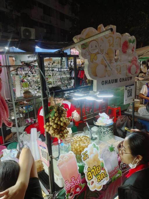 辉煌夜市 4房泳池花园别墅 订4日提供免费接机 Bangkok