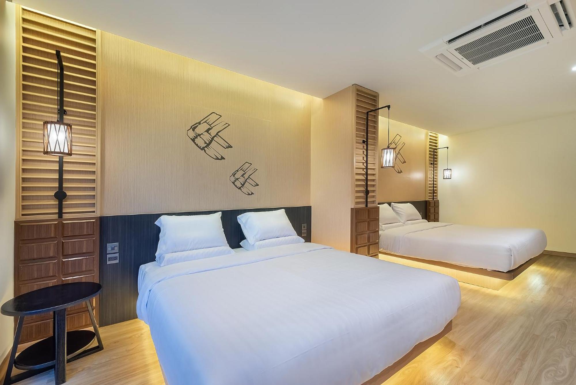 Phra Nakhon Poshtel Albergue