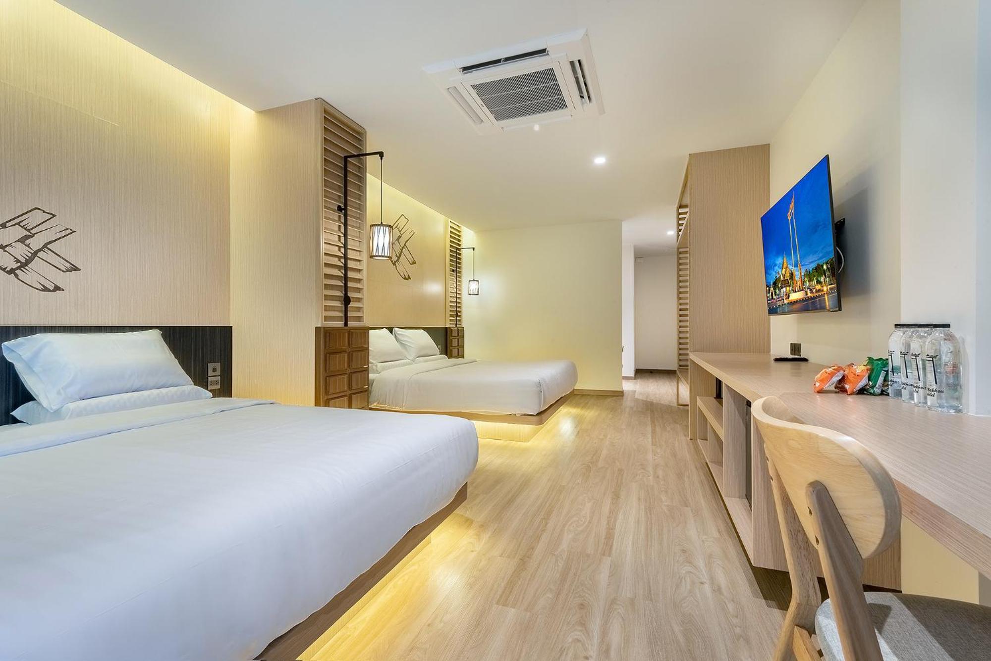 Phra Nakhon Poshtel Albergue *