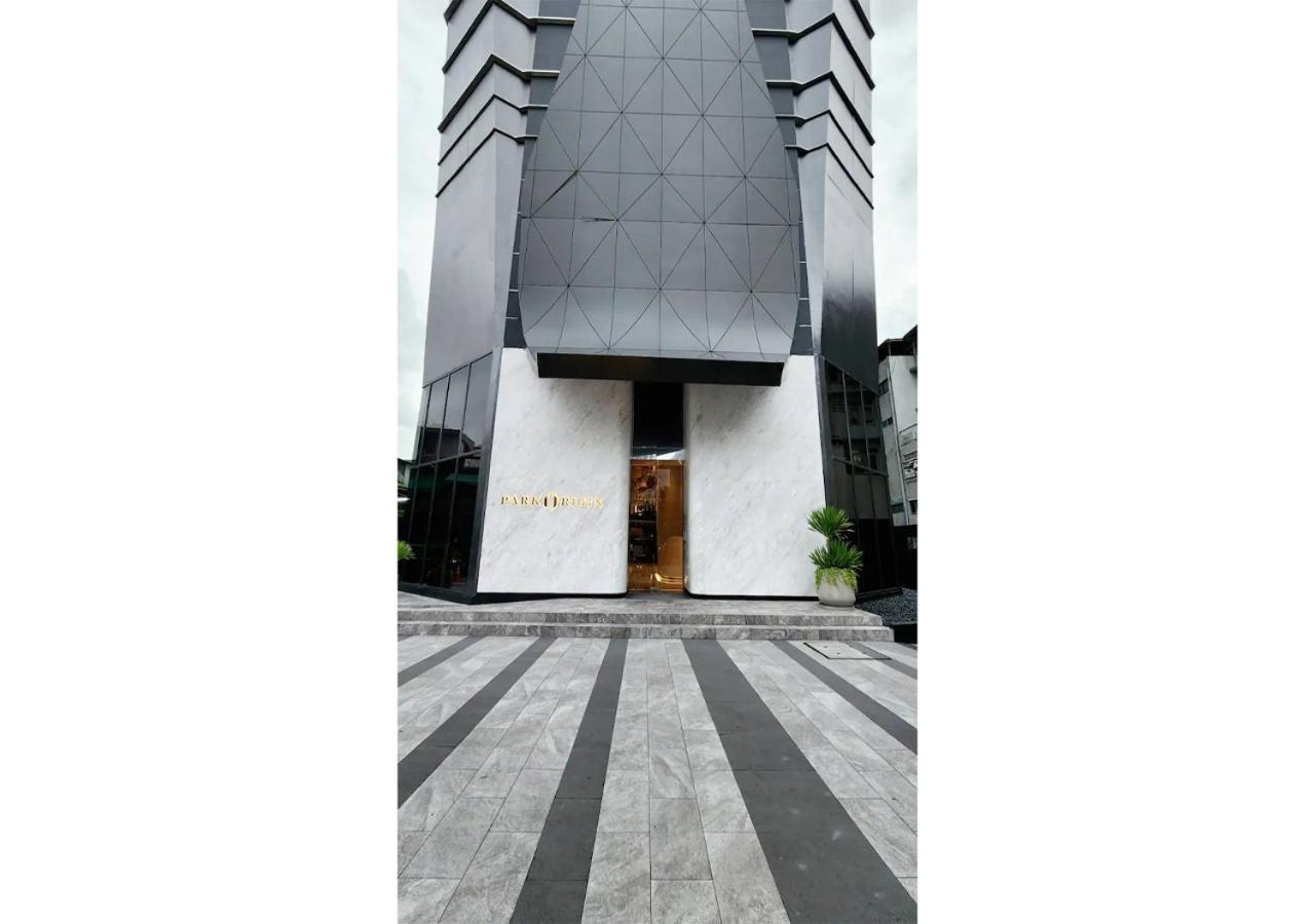 Duplex Luxury Near Bts Mrt Icon Siam Siam Paragon Appartement Bangkok
