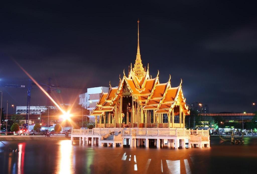 Town In Town Gardent Bangkok