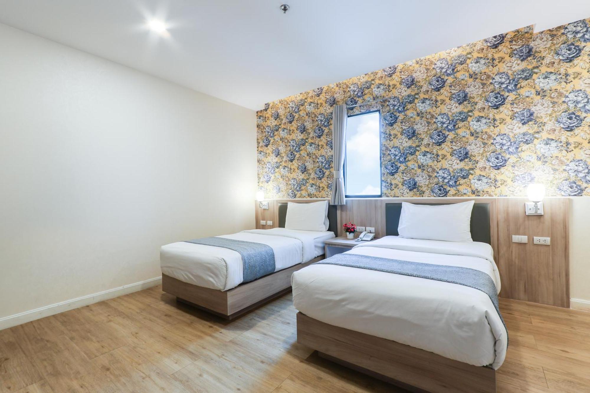 Leela Orchid Hotell 3*