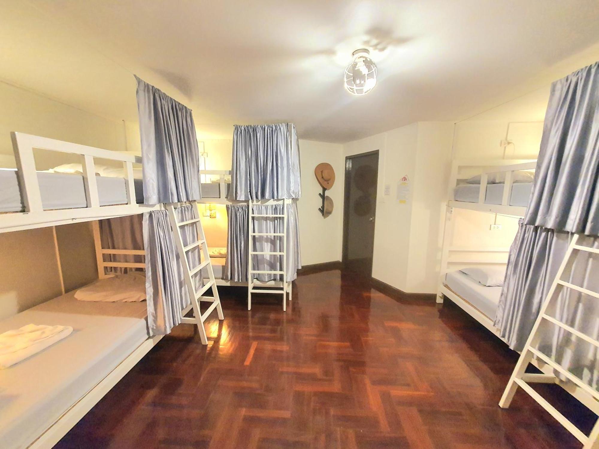 Nhà trọ Home16 Sukhumvit16