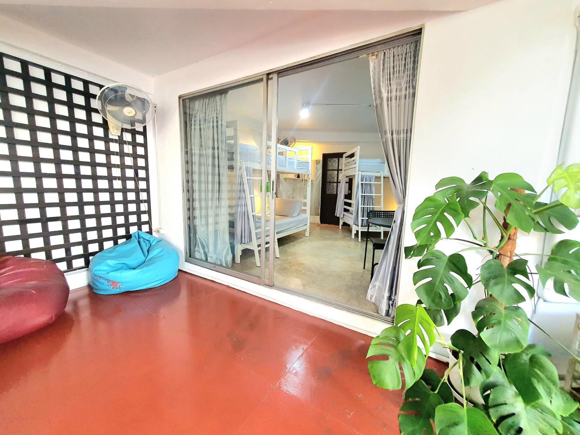 Nhà trọ Home16 Sukhumvit16