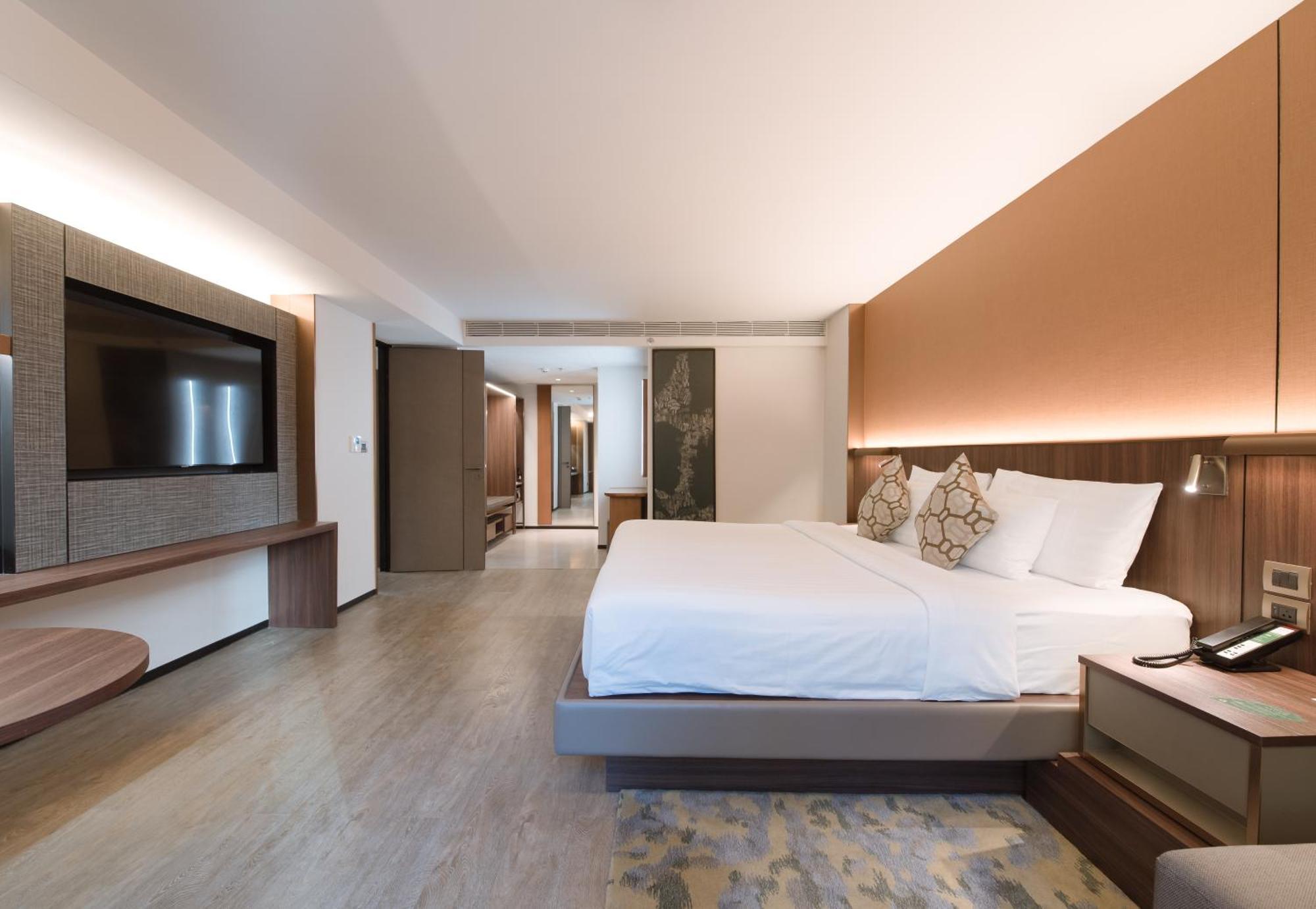 Gardina Asoke & - Sha Certified Hotell