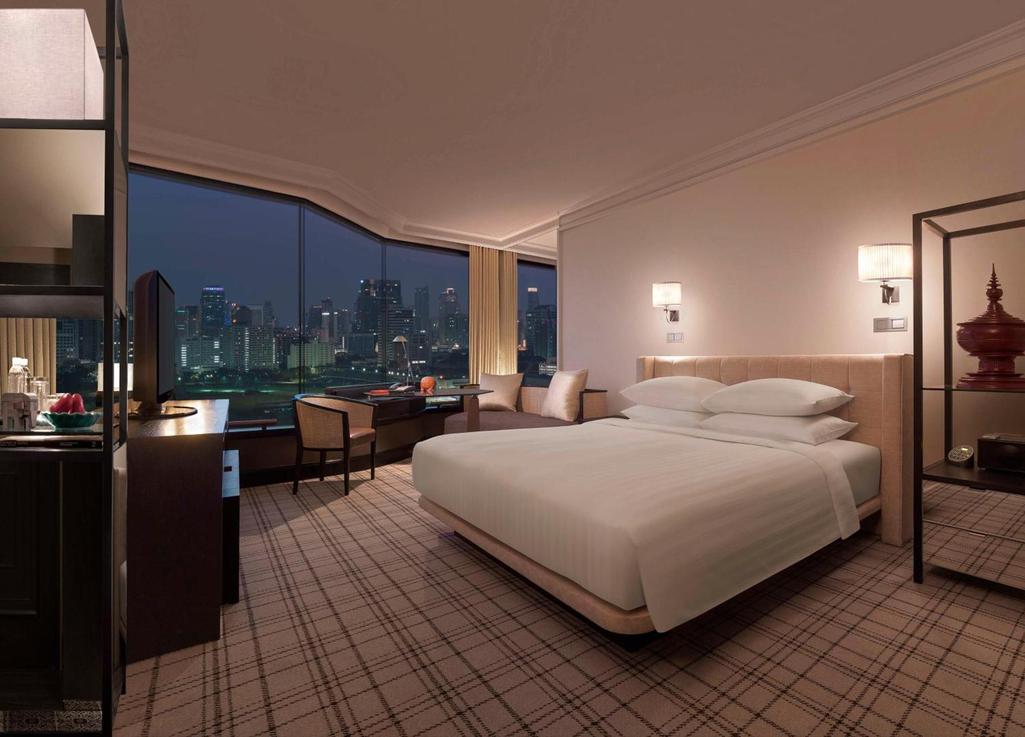 Grand Hyatt Erawan Khách sạn 5*