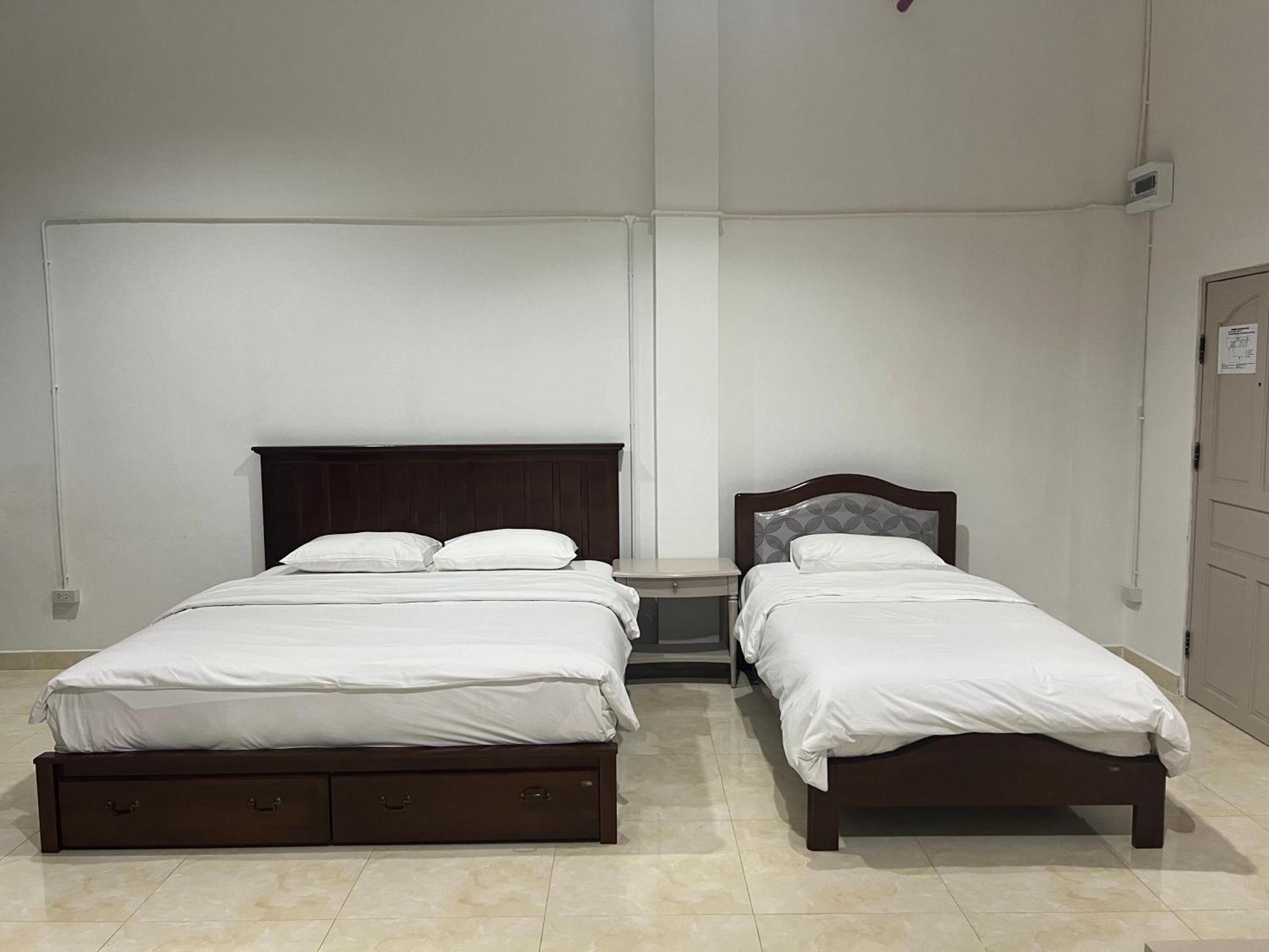 Hotel Mall 3*