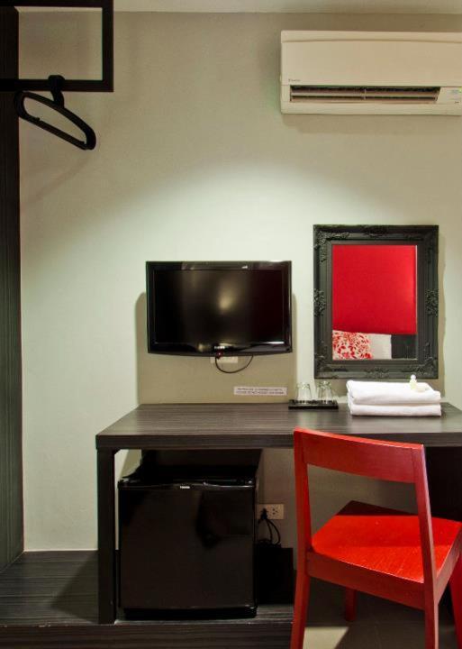 Khách sạn Di Place 3*