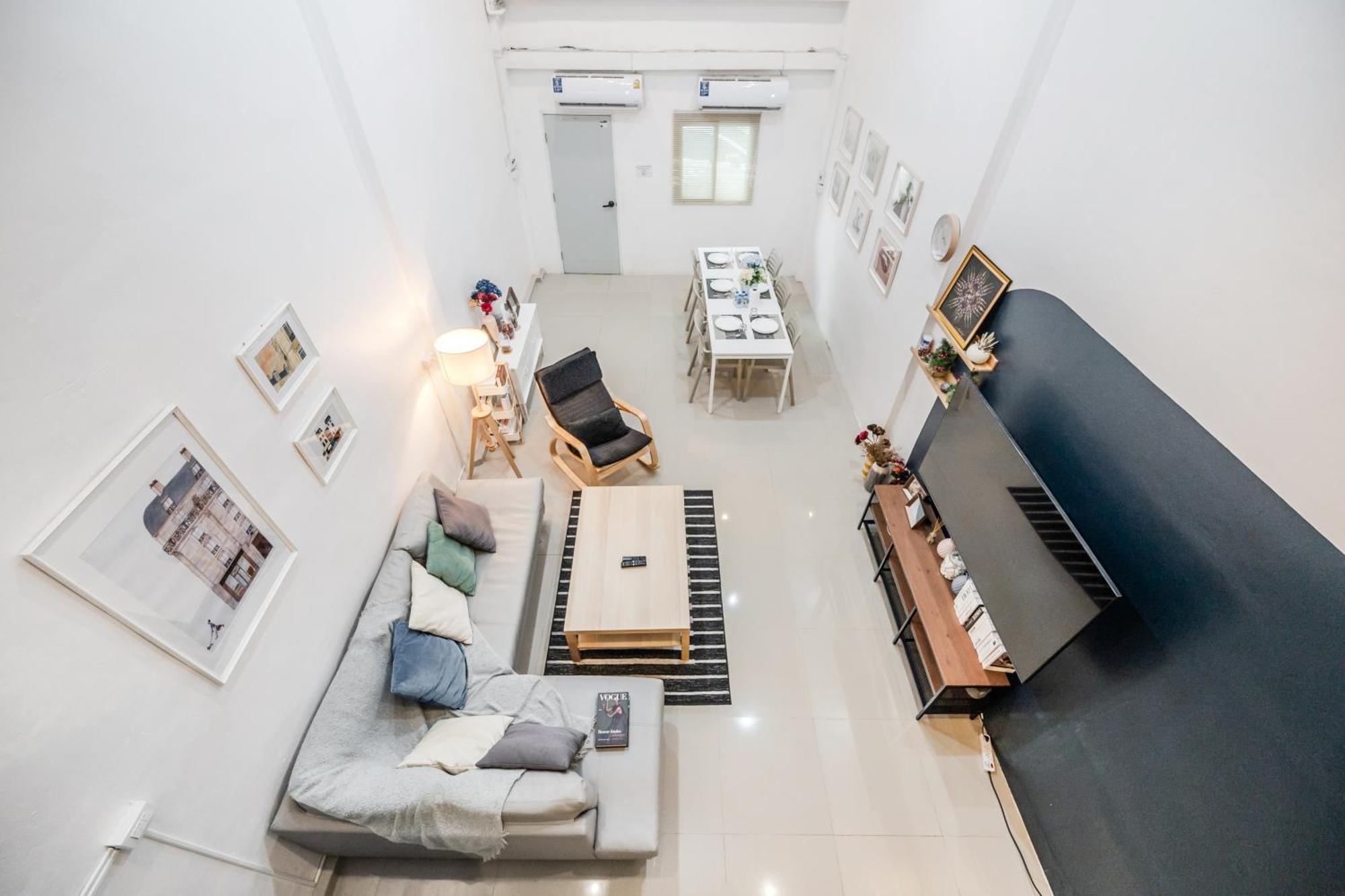 Biệt thự Entire Cozy House/near Bts Skytrain/12pp Bangkok