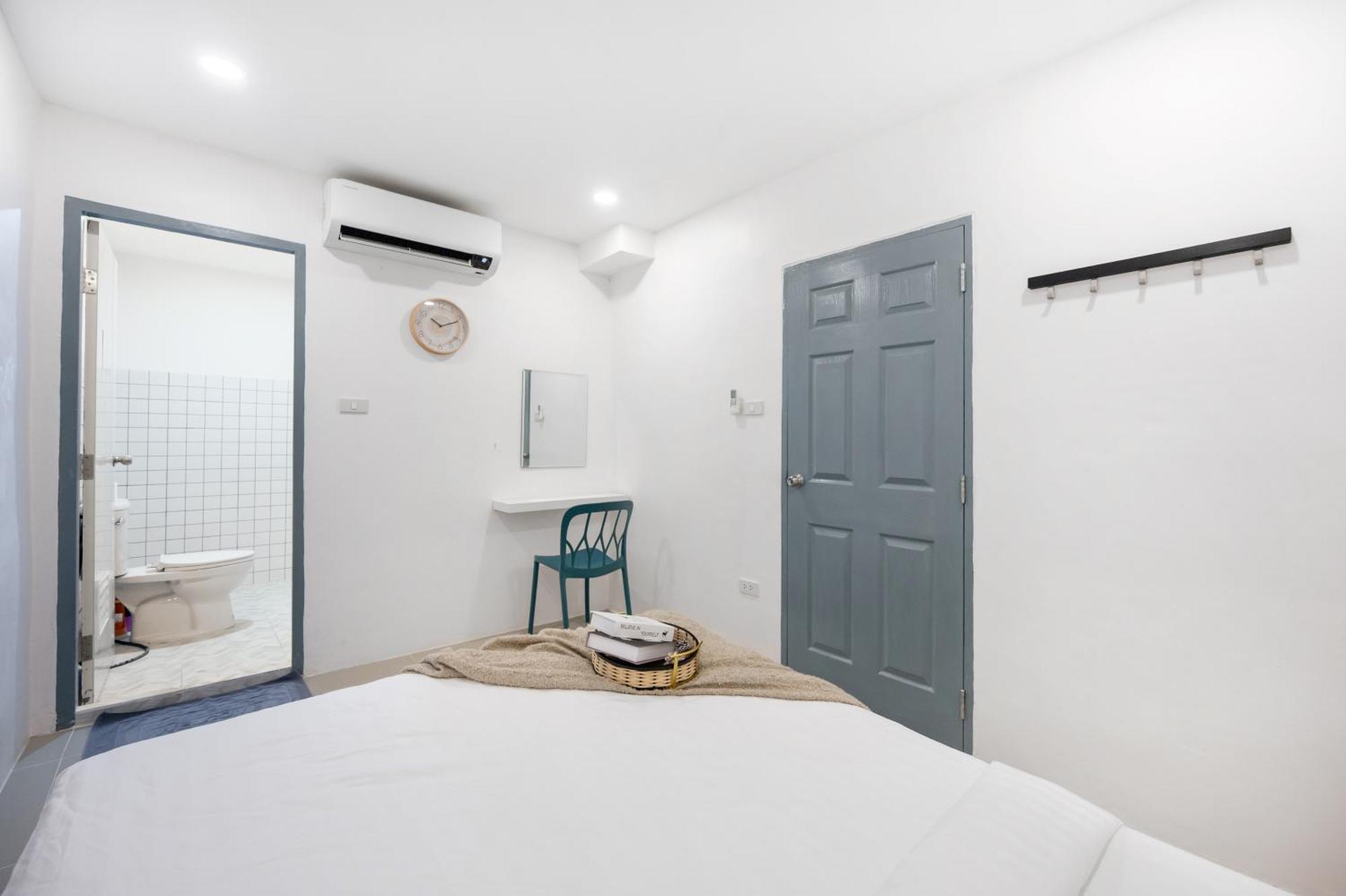 Biệt thự Entire Cozy House/near Bts Skytrain/12pp Bangkok