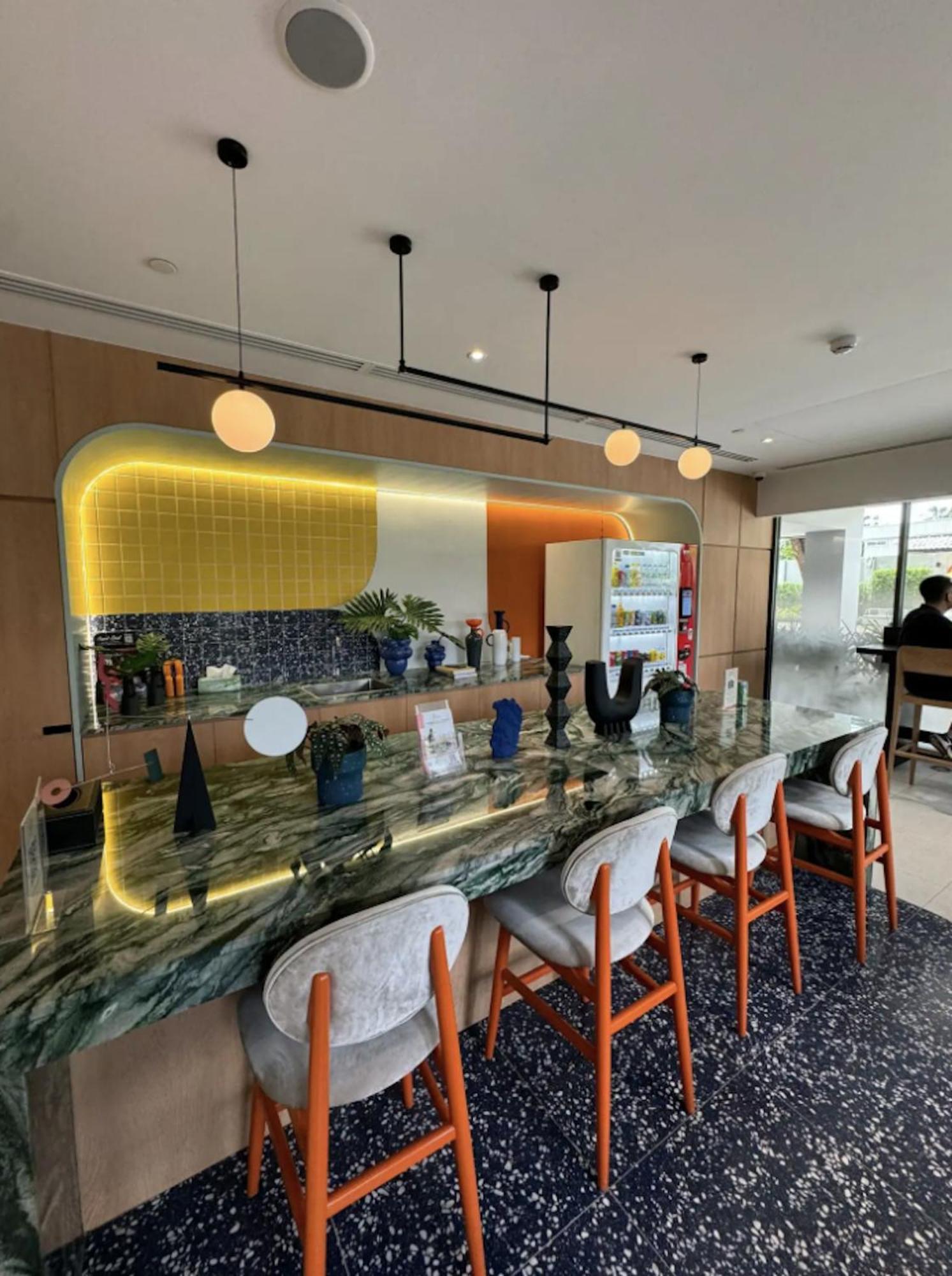 1br Modern Prime Sukhumvit 71 Pool & Gym