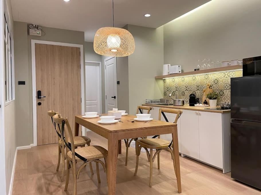 Fl4 Entire Apartment,2br,balcony,5min To Khaosan Bangkok