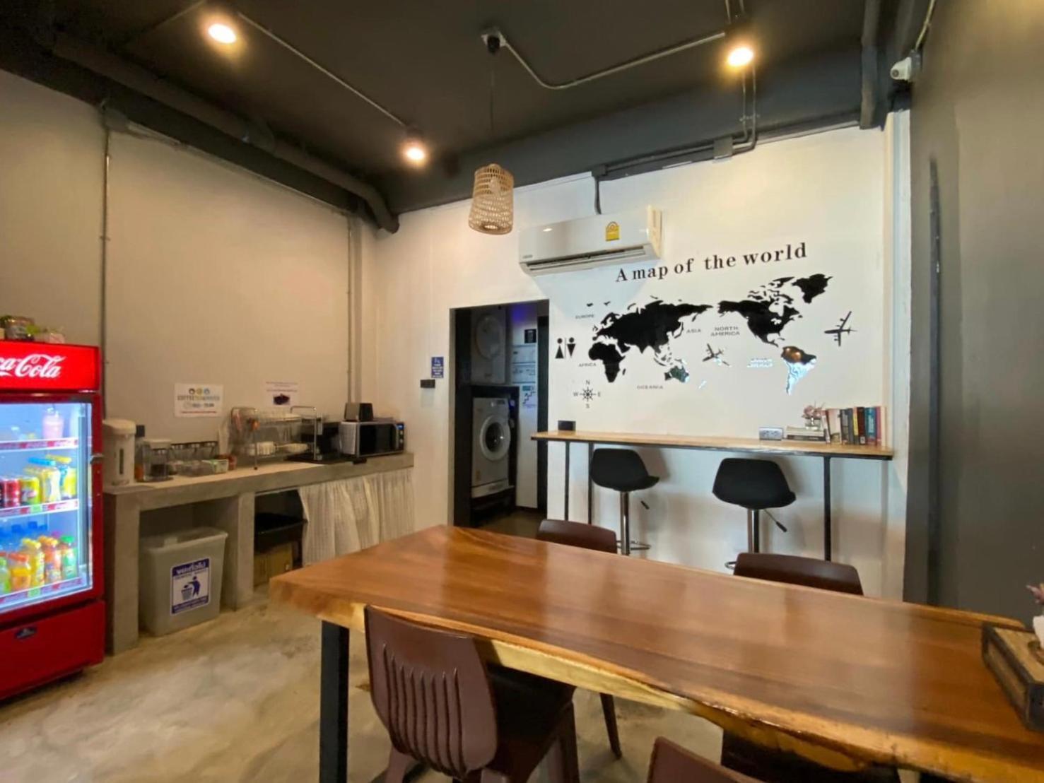 Ekanek (adults Only) Hostel *