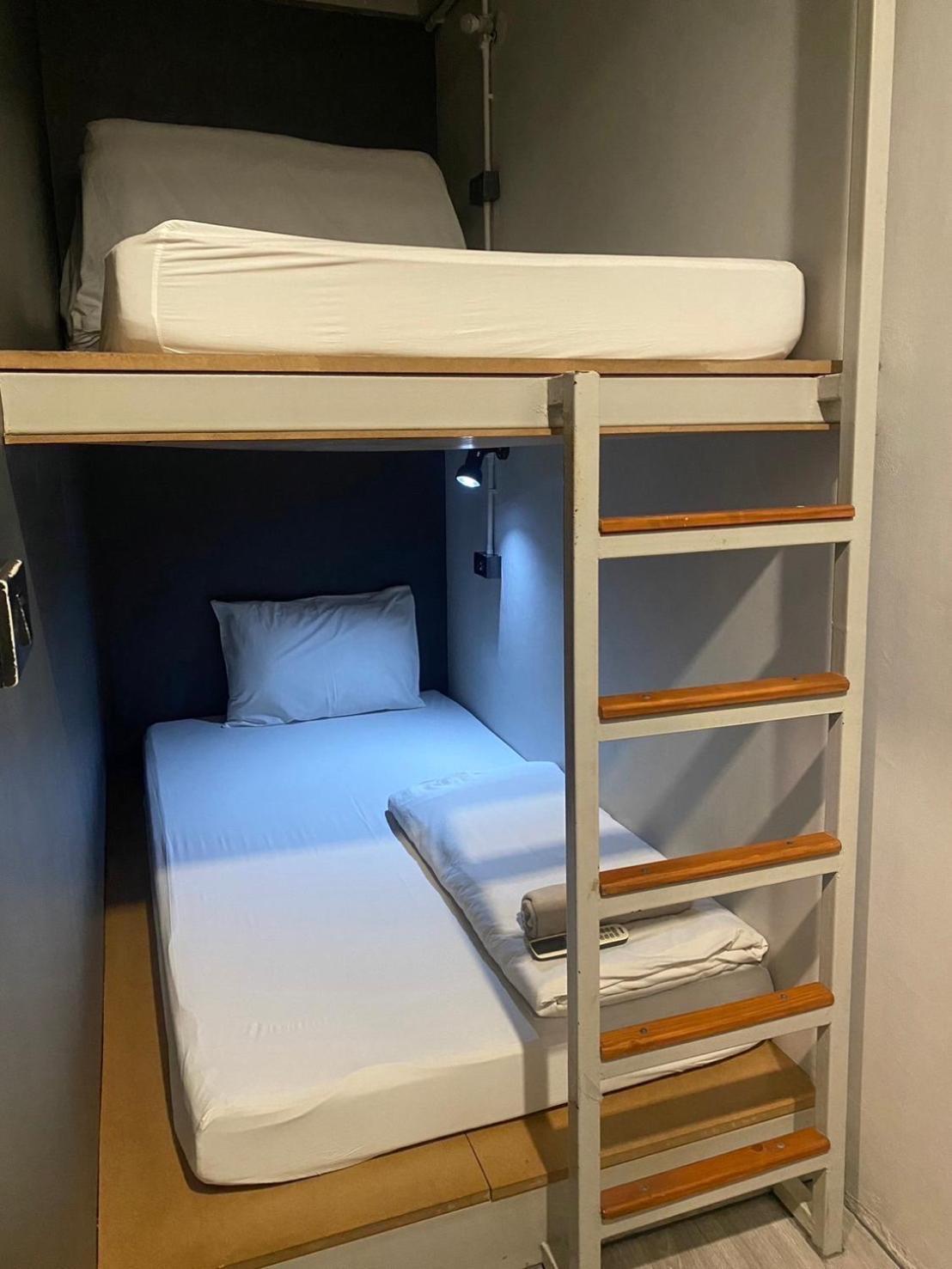 Ekanek (adults Only) Ostello