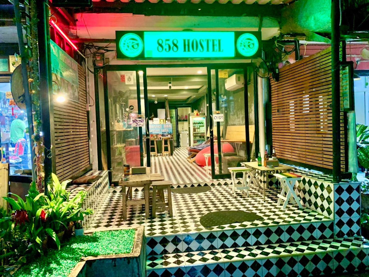 Asrama 858hostel Bkk In Khaosan Road Bangkok