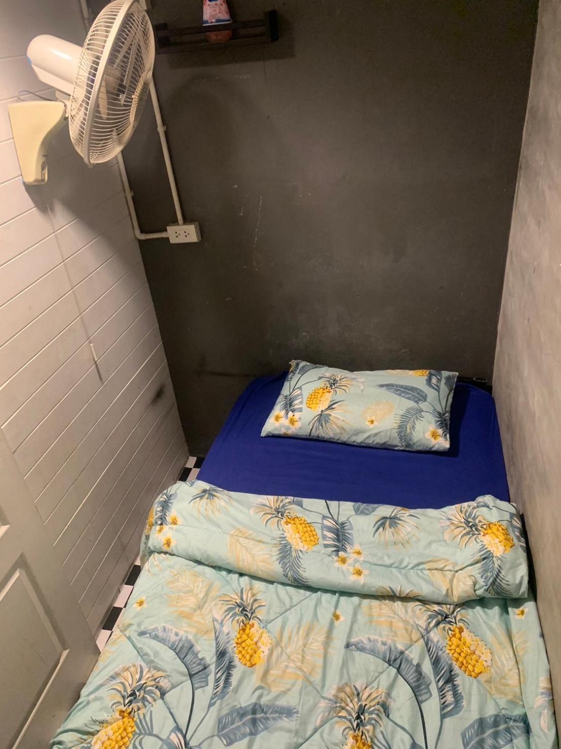 858hostel Bkk In Khaosan Road Asrama