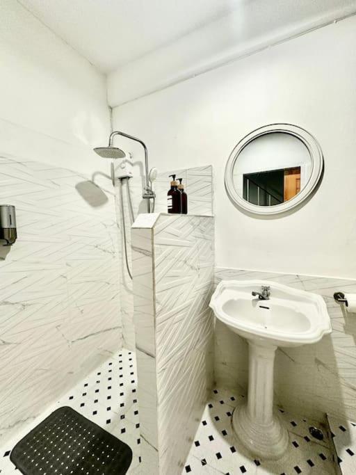 Holiday home House 8 Pax - 8min To Bts *