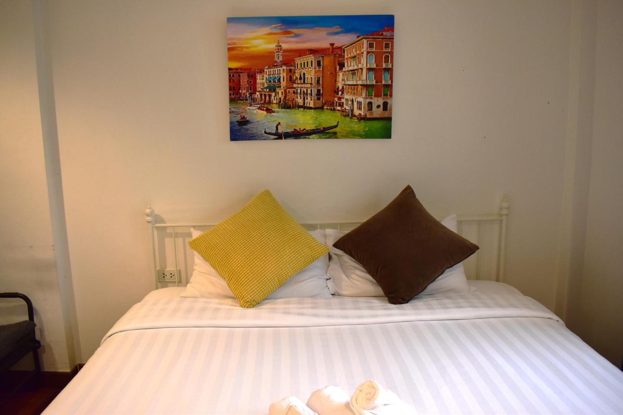 Greenery Hotel 3*
