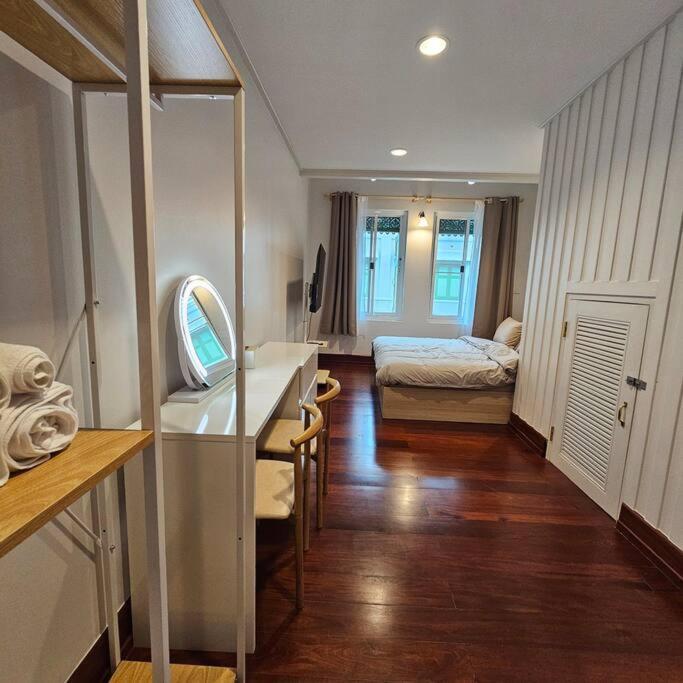 Apartment Homie Workcation At China Town Bangkok