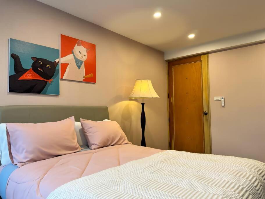 Apartment City Skyline Views 2-bed 2-bath, Center Of Silom