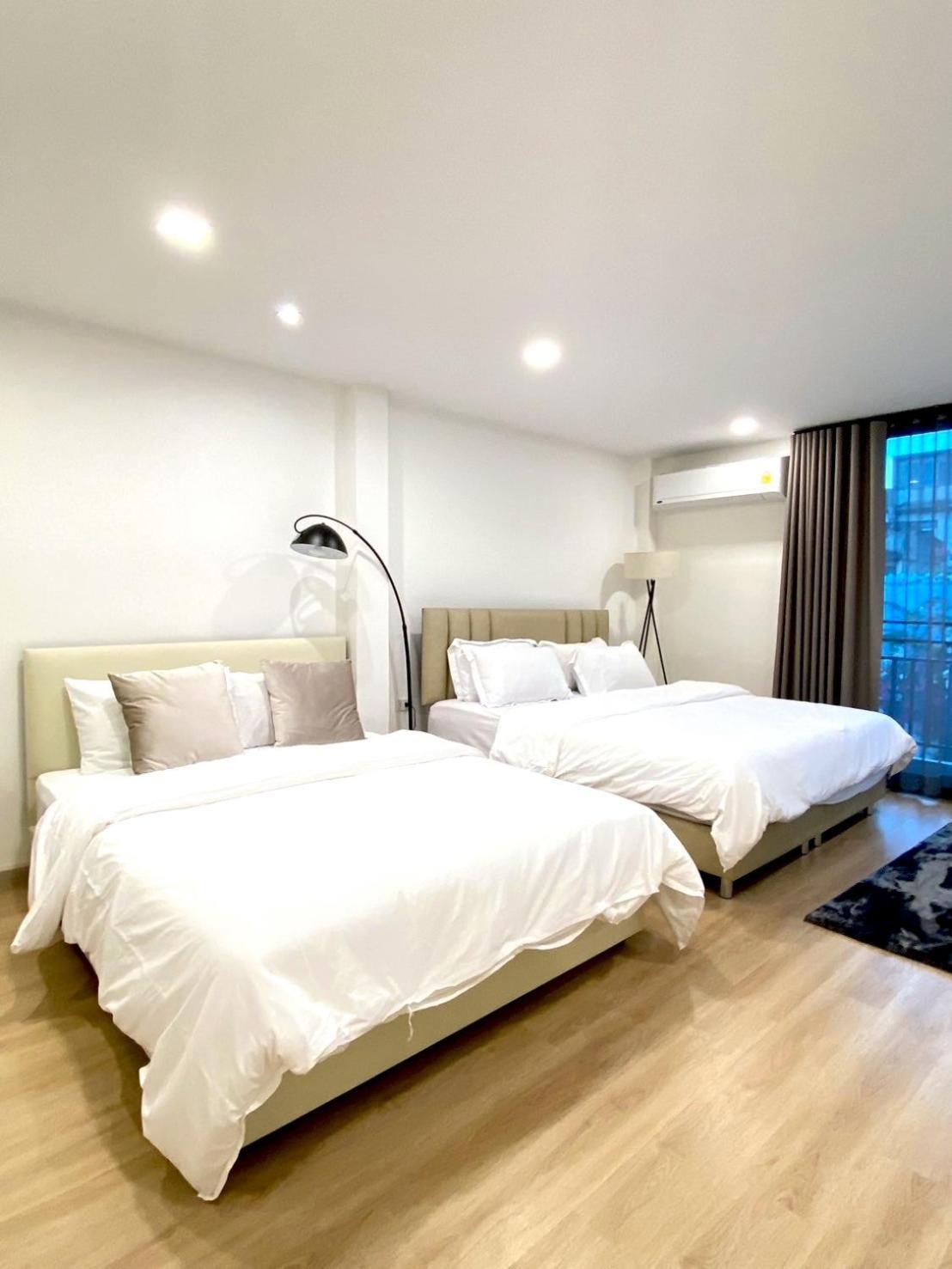 Ferienhaus 4beds 4baths New Renovated Entire House Bts Ekkamai Bangkok