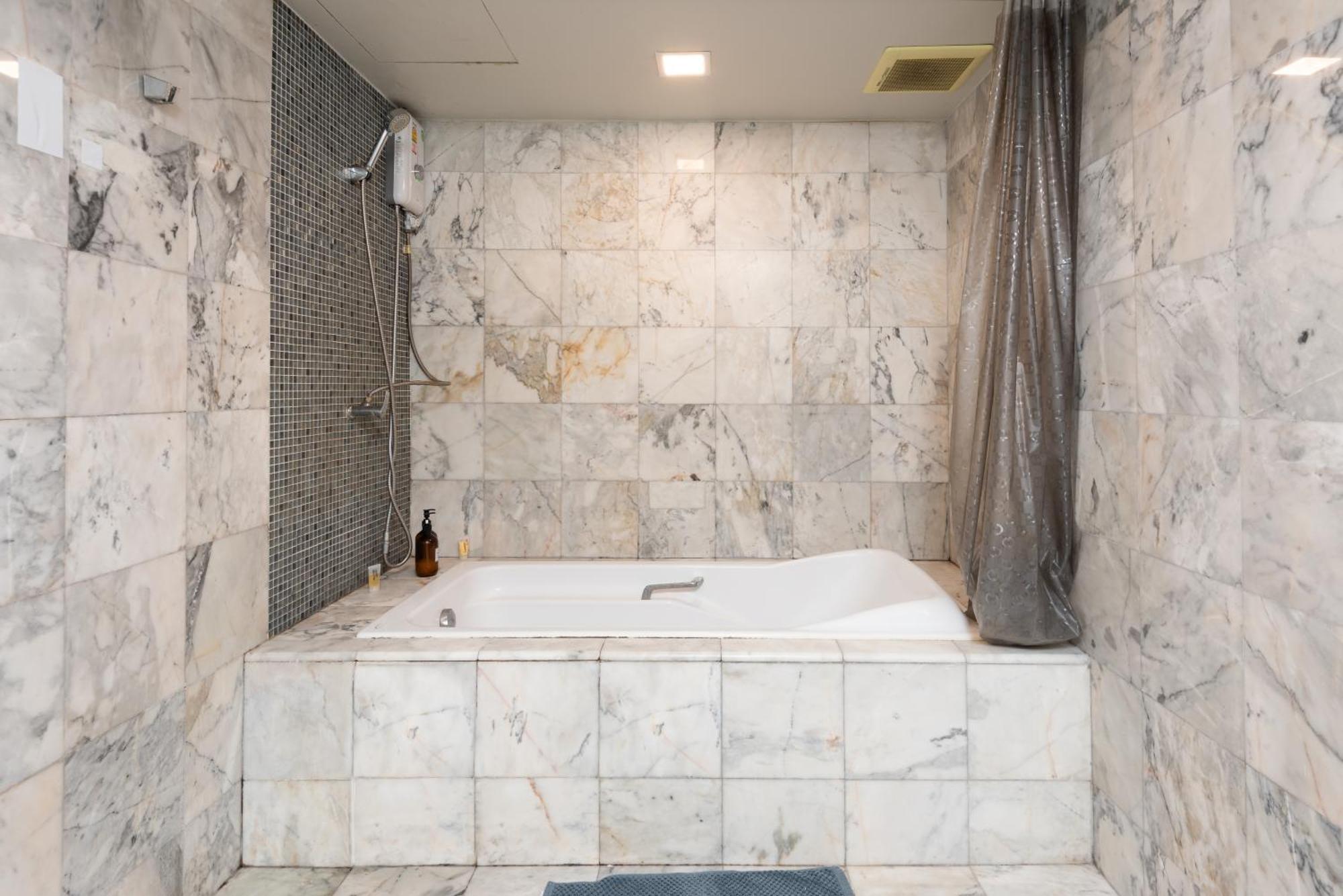 Bangrak Netflix 2 Bedroom 31fl View Appartement
