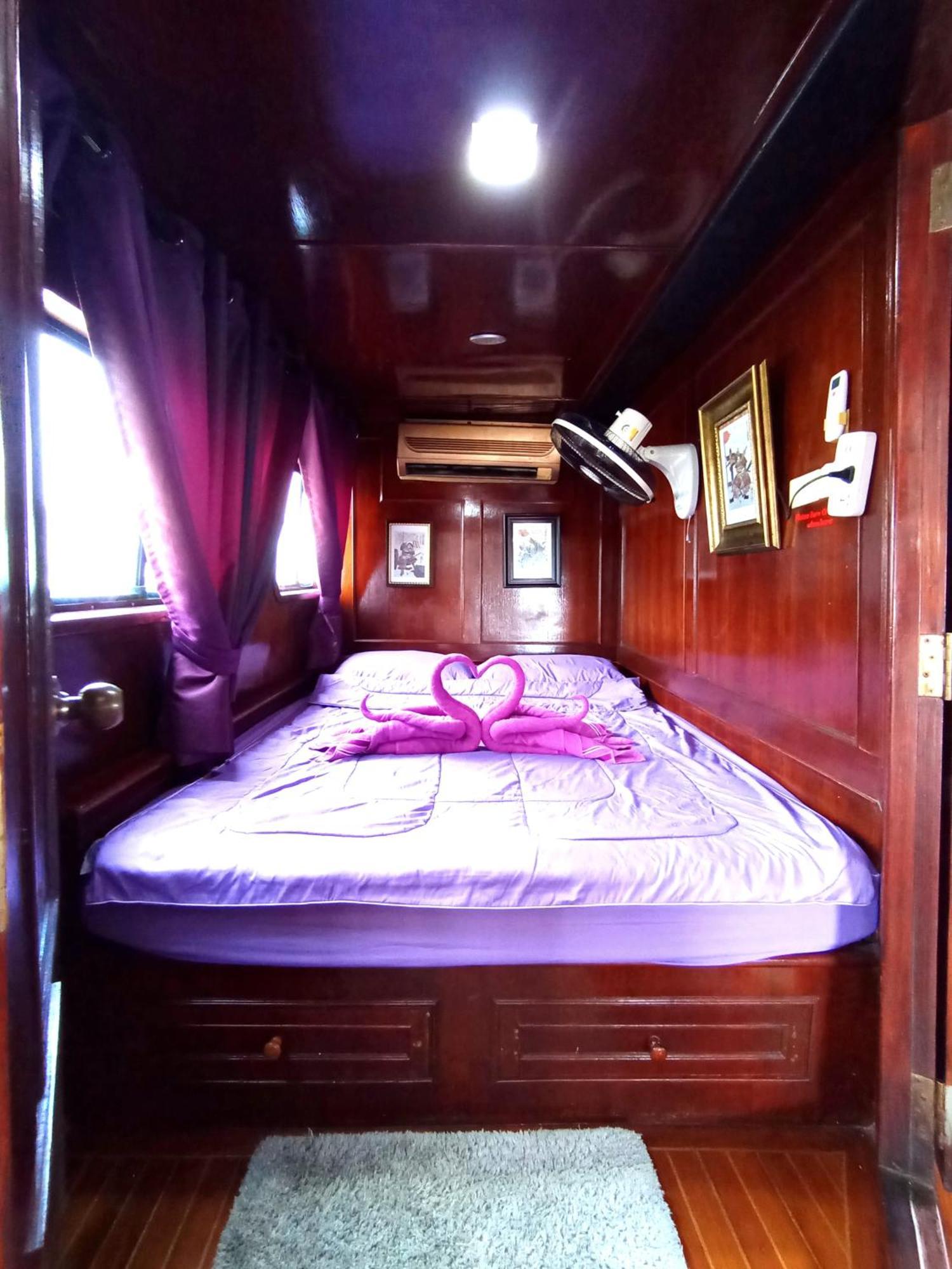 Båter Sabai Sabai Liveaboard