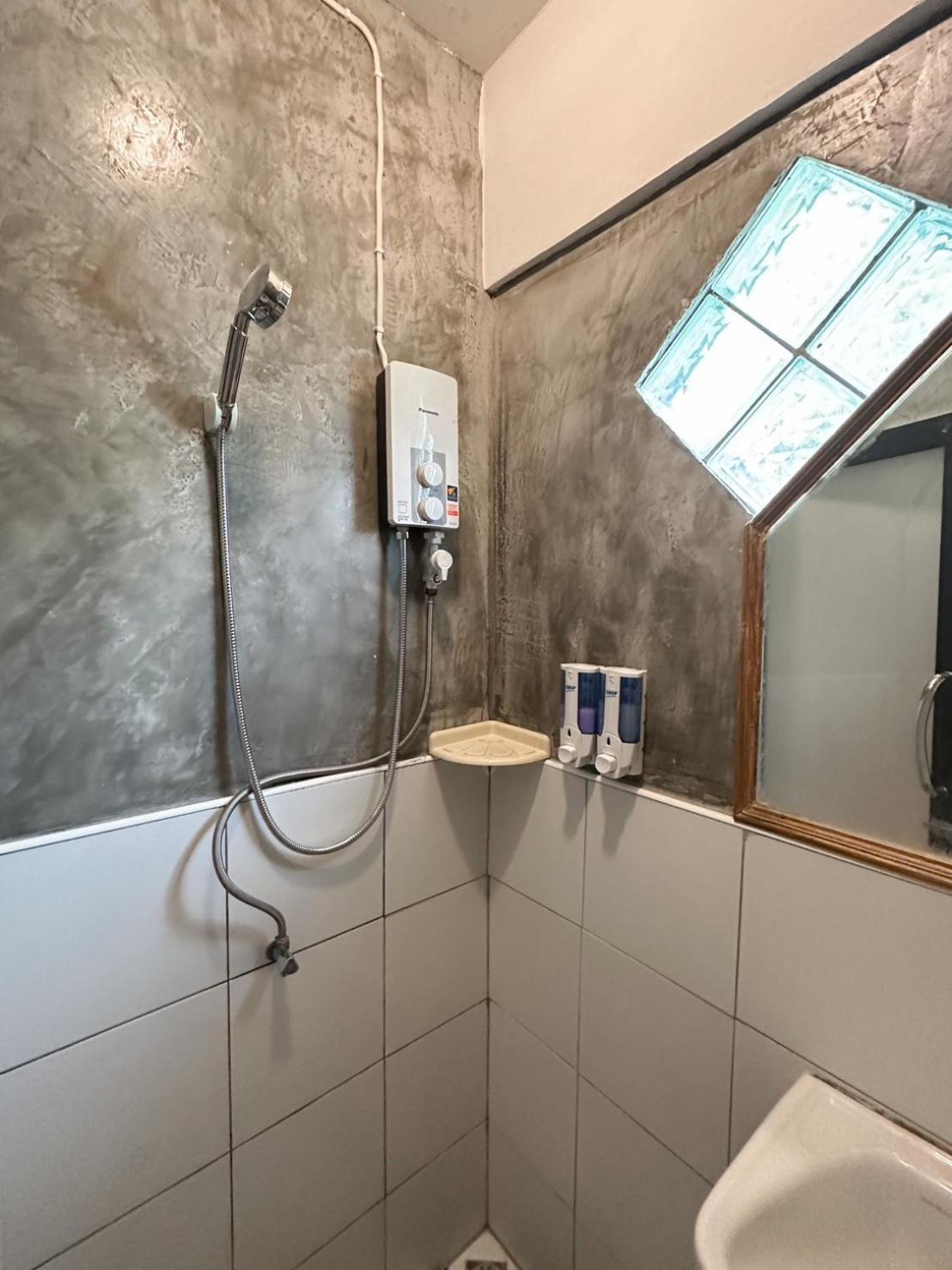 T-house Bkk - Max15 People With Private Swimming Pool Holiday home *