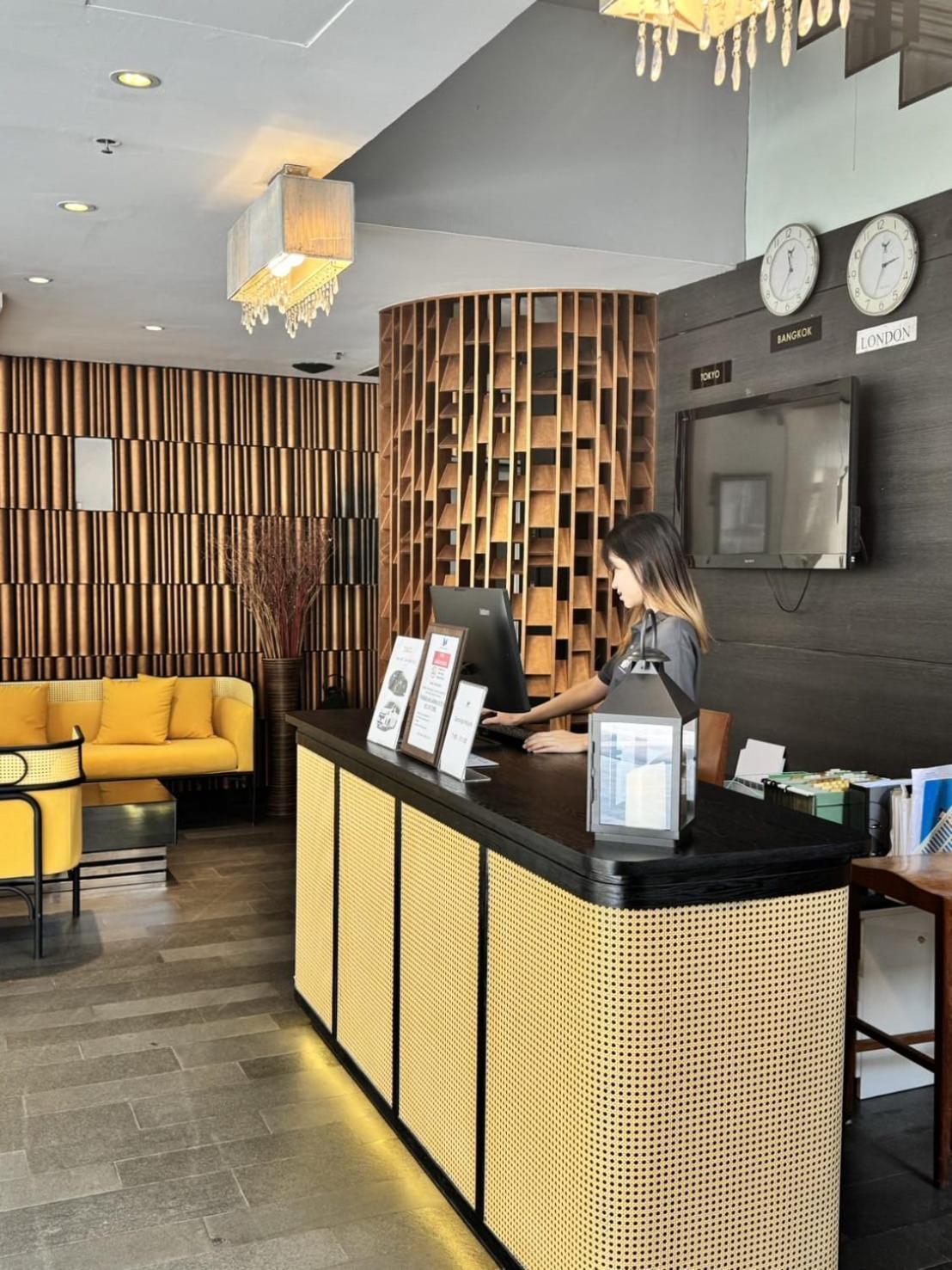 Metacity Khách sạn
