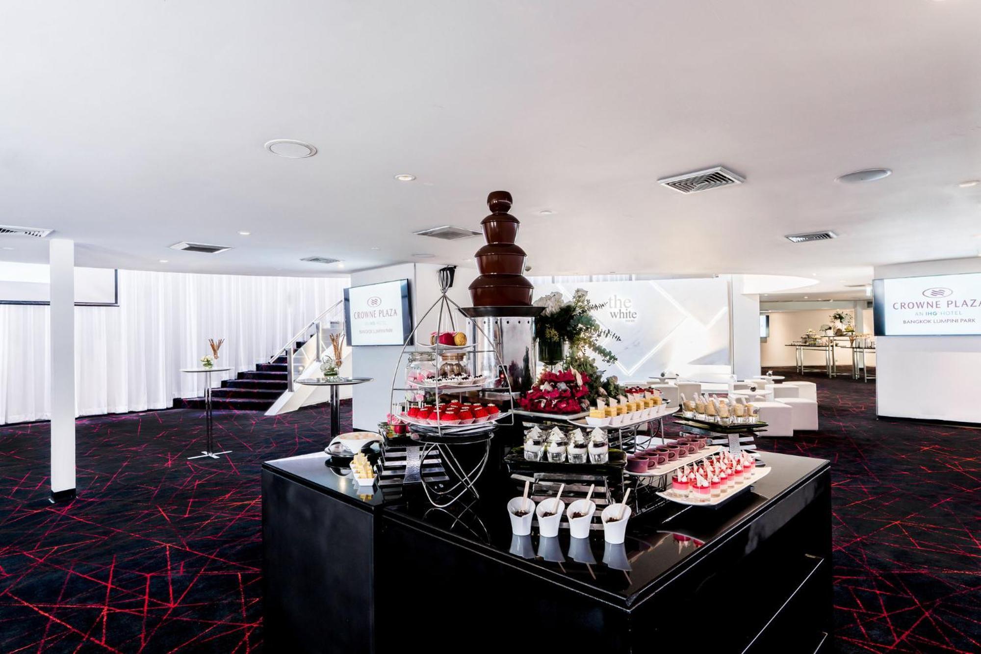 Hotell Crowne Plaza Lumpini Park By Ihg
