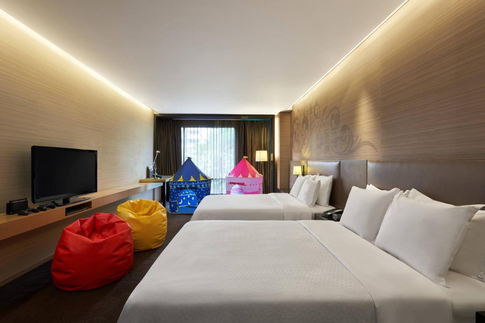 Four Points By Sheraton Bangkok, Sukhumvit 15 Hotel Bangkok