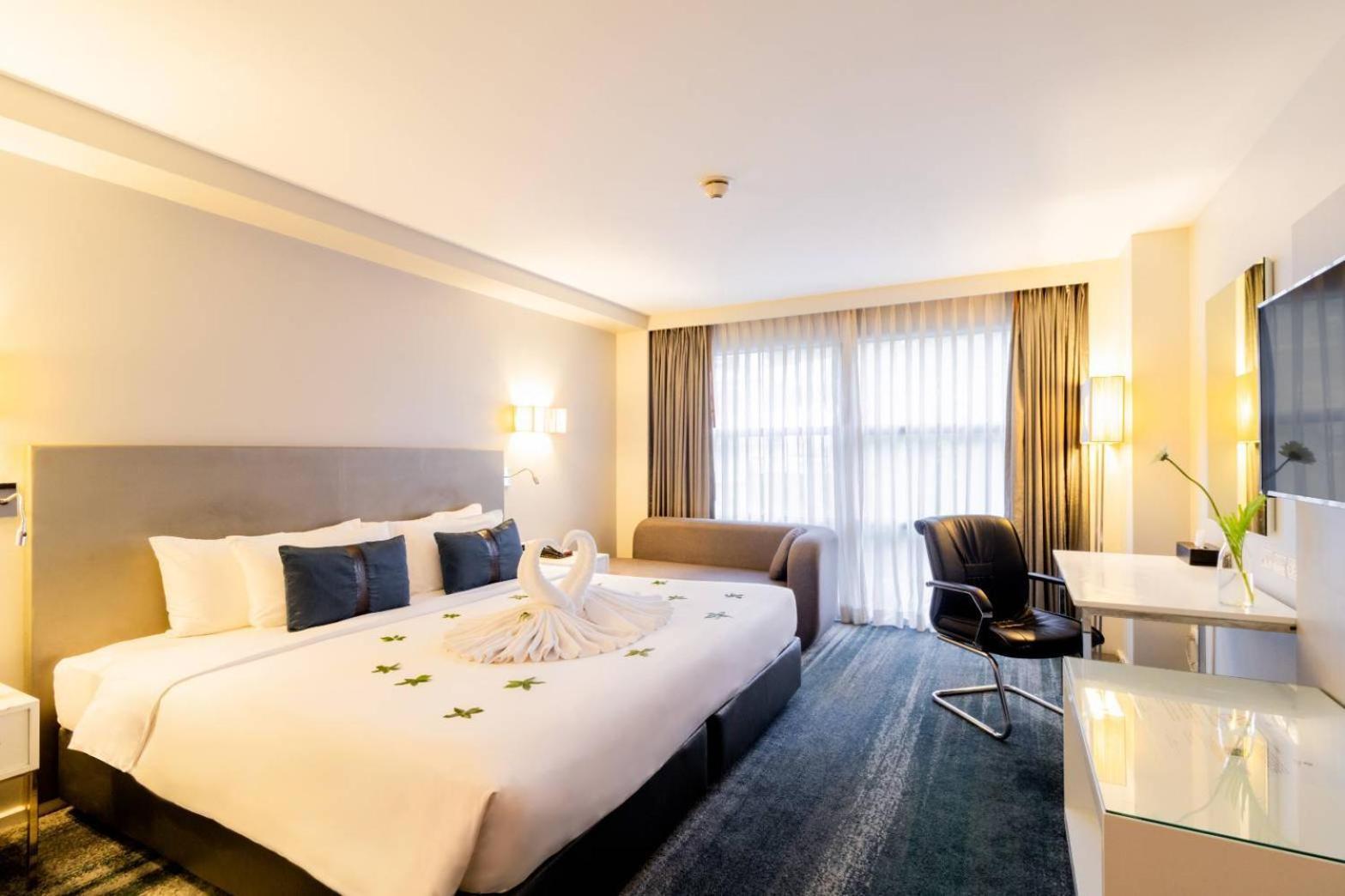 Western @20 Sukhumvit Hotel