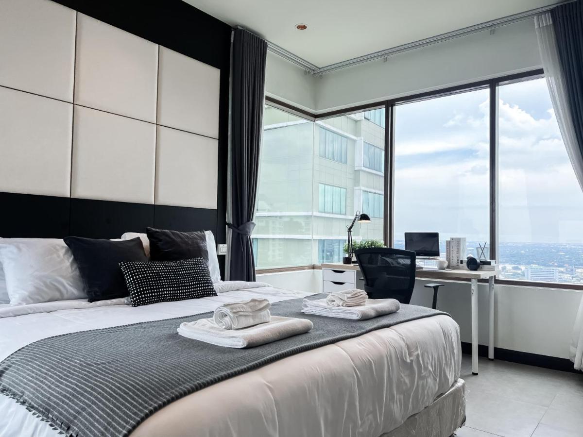 The Grand Penthouse 2br Ultra Fast Wifi Sukhumvit * Bangkok