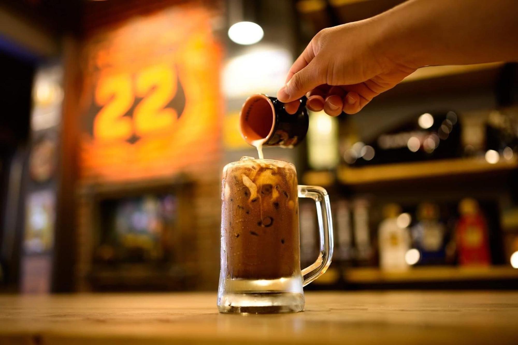 22 Asrama Bangkok