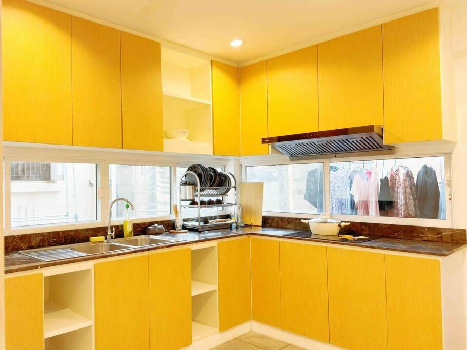 5brhouse Centre Silom 3min To Bts Saint Louis Pousada