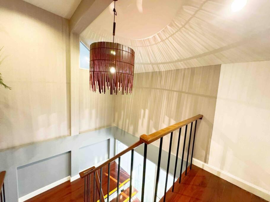 5brhouse Centre Silom 3min To Bts Saint Louis Pousada *