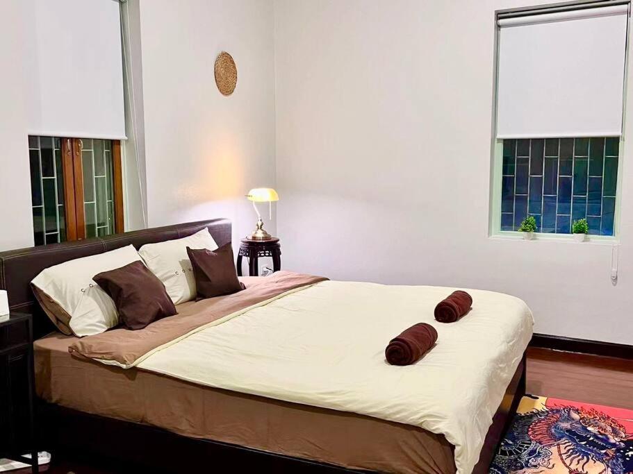 Biệt thự House 3 Rooms,silom,china Town,bts Surasak *